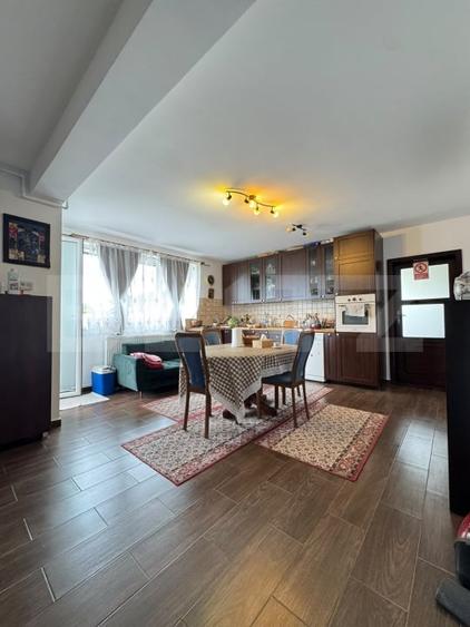 Apartament cu 3 camere semidecomandat, mobilat în Mănăștur