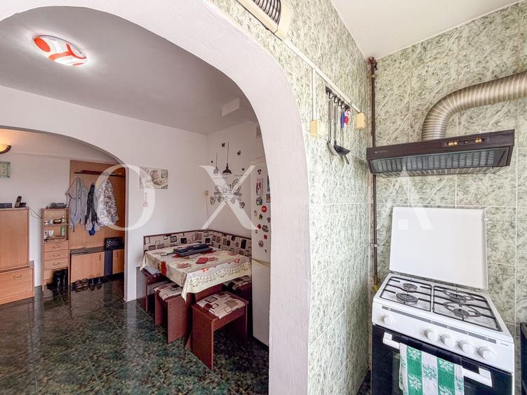 Apartament cu 2 camere decomandat în Aradului