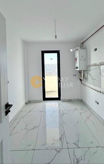Apartament cu 3 camere în Hlincea