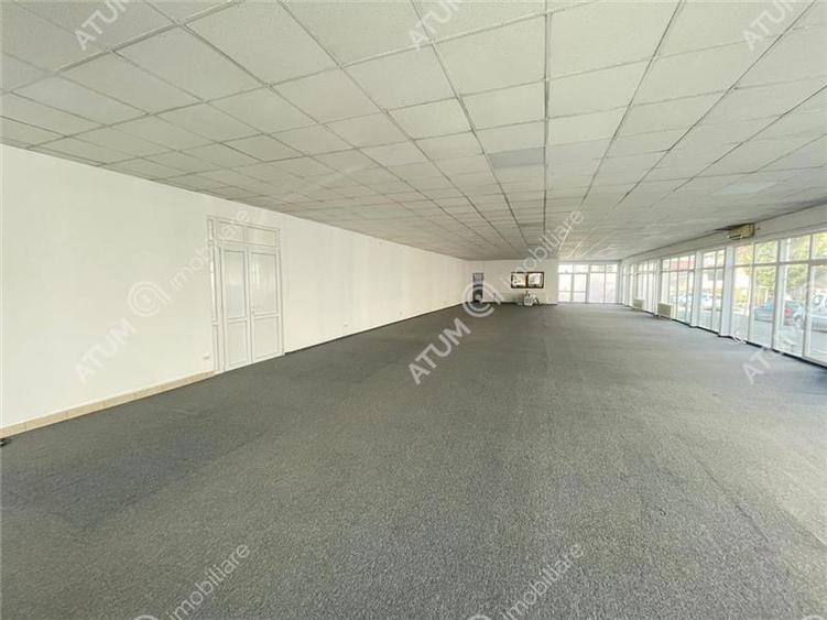 Spatiu comercial de 300 mp cu vitrina loc parcare zona centrala Sibiu - 1