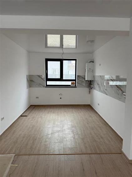 Duplex cu 4 camere cu Teren 250 Mp în Tărlungeni