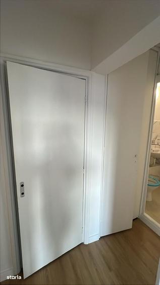 Apartament cu 3 camere decomandat în Dristor