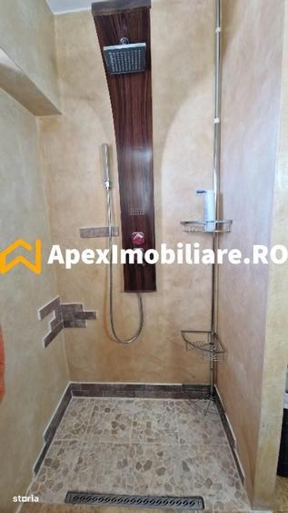 Apartament cu 3 camere decomandat în Decebal