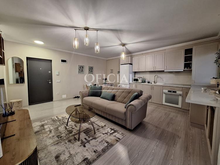 Apartament cu 2 camere semidecomandat, mobilat în Florești