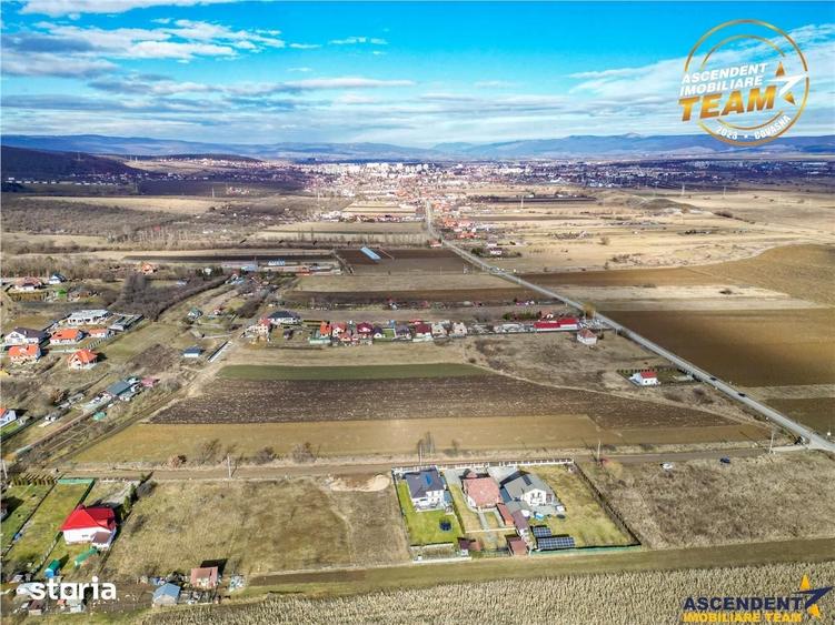 Teren de 31605 mp, în Ilieni
