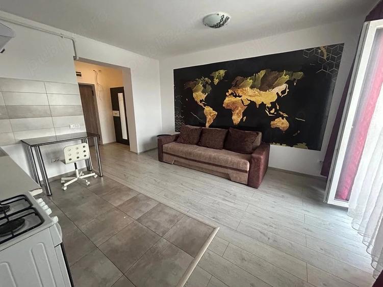 Garsonieră decomandată în Brâncoveanu