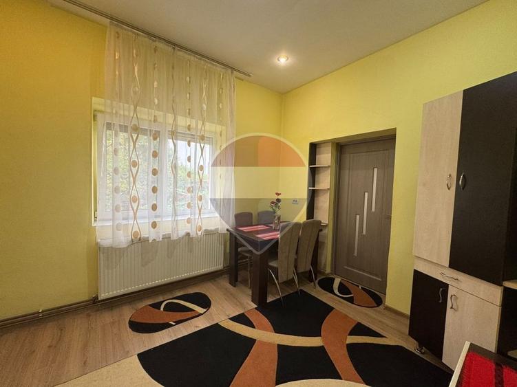 Apartament cu 2 camere semidecomandat în Ultracentral