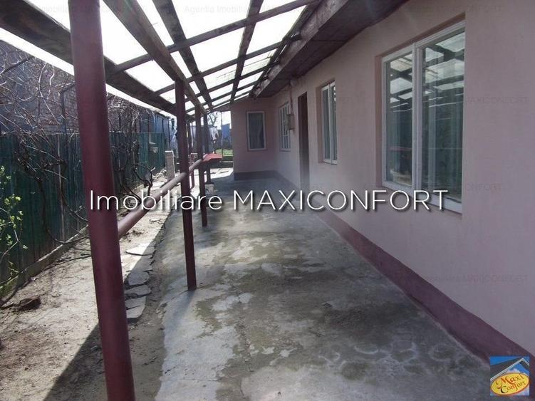 Casă individuală cu 3 camere cu Teren 256 Mp în Lacu Dulce