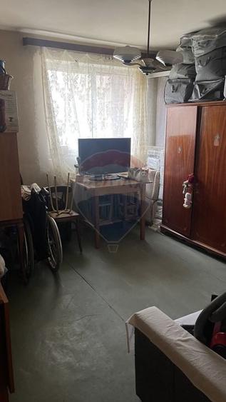 Apartament cu 2 camere decomandat, mobilat în Progresul