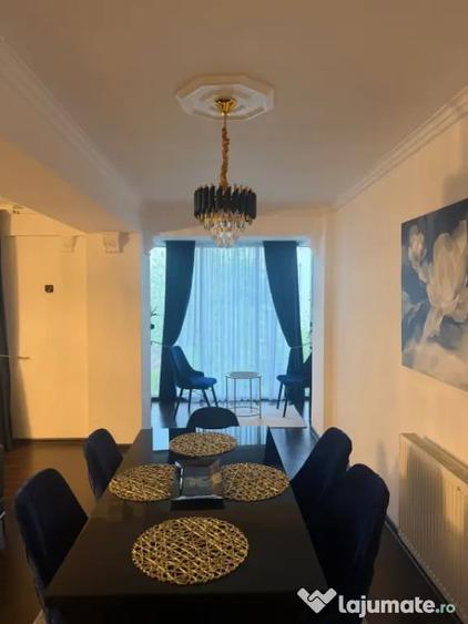 Apartament cu 3 camere decomandat în 1 Mai