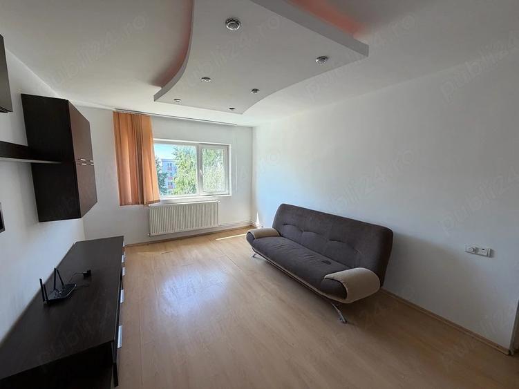 Apartament cu 2 camere decomandat în Inel II