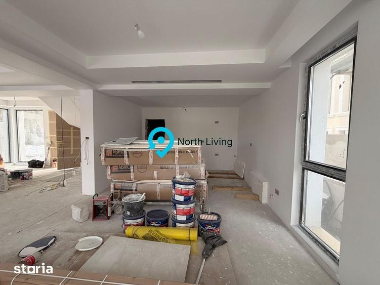 Casă cu 7 camere cu Teren 400 Mp în Gruiu