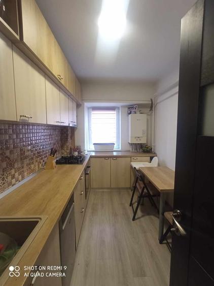 Apartament cu 2 camere decomandat în Dacia