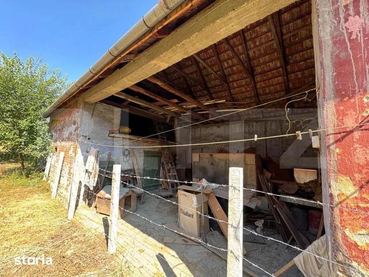 Casă cu Teren 2300 Mp în Sântuhalm