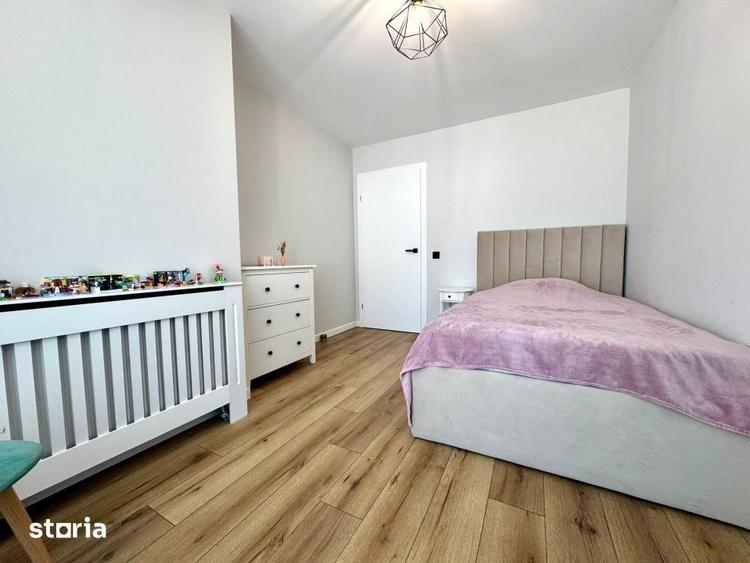 Apartament cu 3 camere semidecomandat, mobilat în Gruia