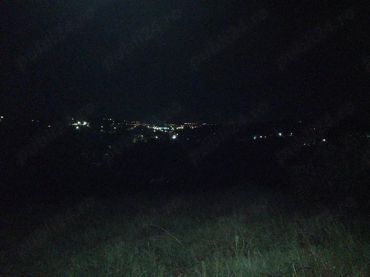 Casă cu Teren 2000 Mp în Copăceni