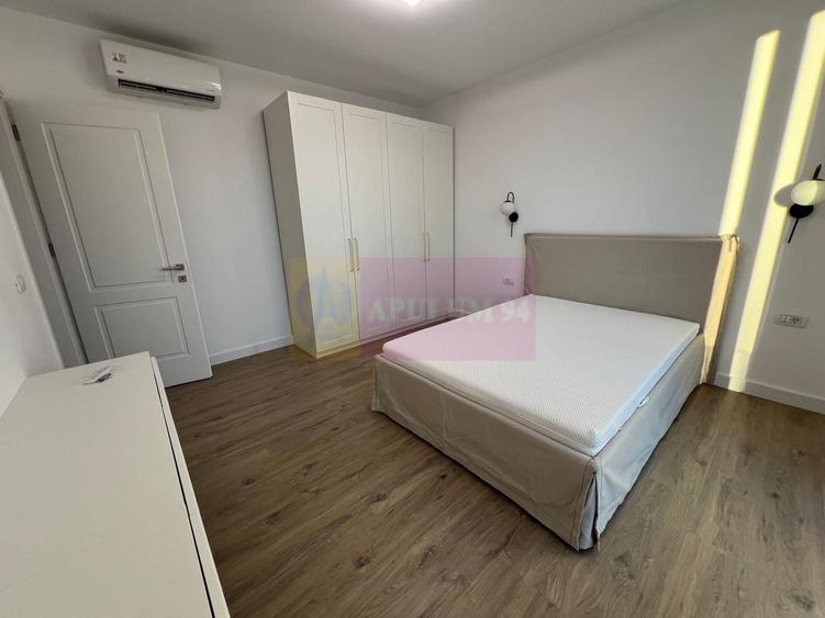 Apartament cu 4 camere decomandat în Grădina Icoanei