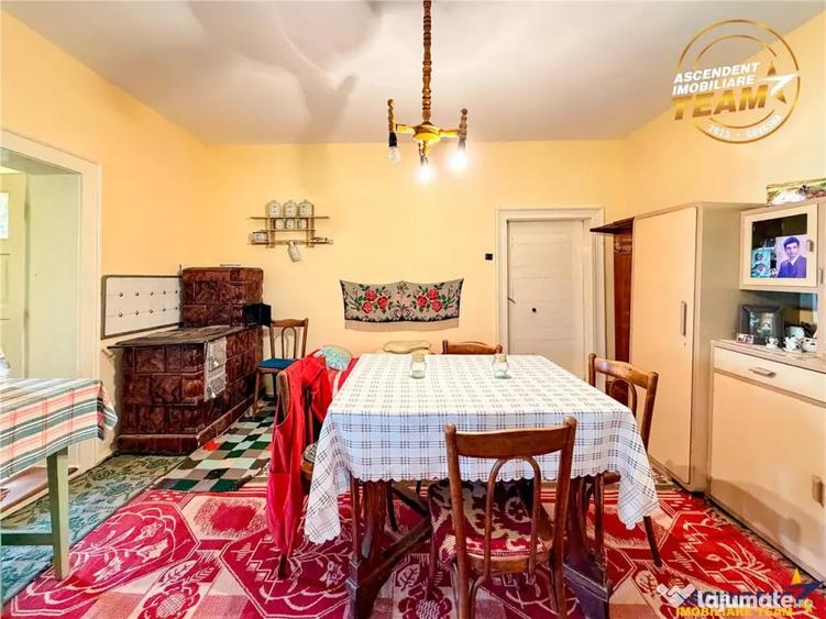 Casă cu 6 camere cu Teren 1911 Mp în Ilieni