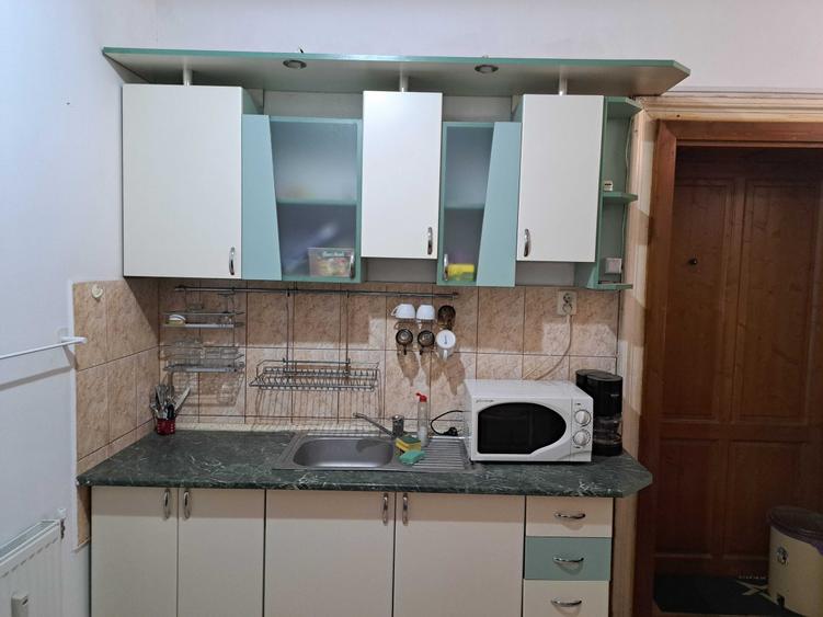 Apartament cu 2 camere semidecomandat în Ultracentral