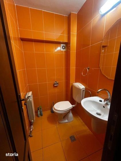 Apartament cu 4 camere în Republicii