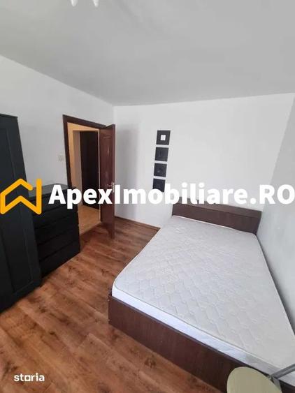 Garsonieră decomandată, mobilată în 13 Septembrie