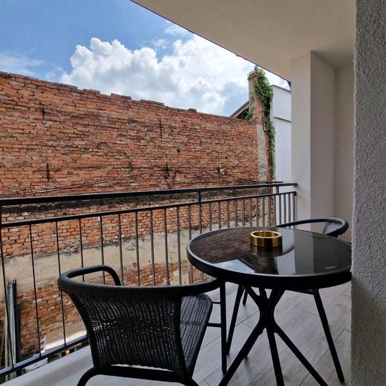 Apartament cu 2 camere decomandat în Sântana de Mureș