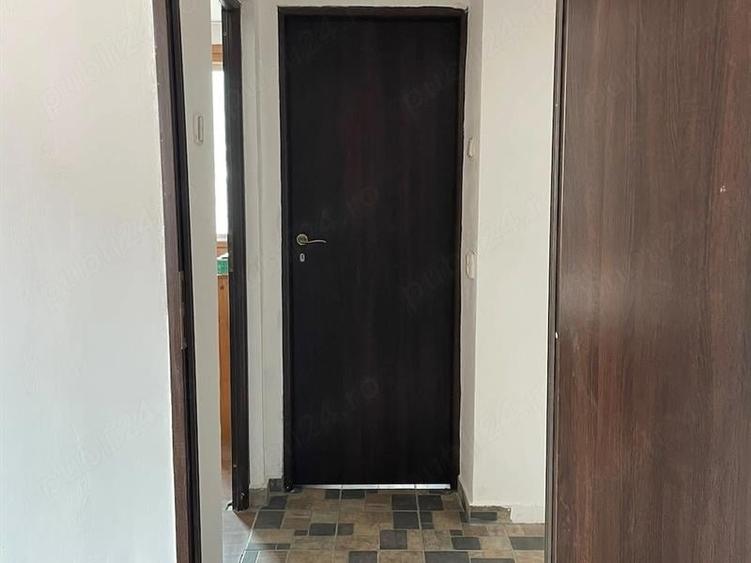 Apartament cu 2 camere semidecomandat în Ultracentral