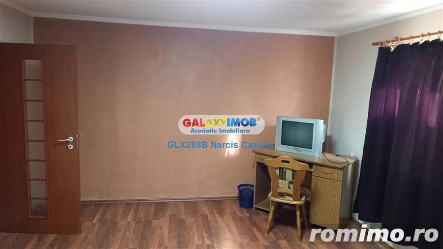 Casă cu 7 camere cu Teren 359 Mp în 1 Mai
