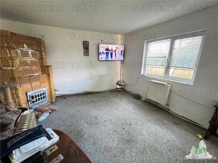 Casă individuală cu 6 camere cu Teren 2000 Mp în Movilița