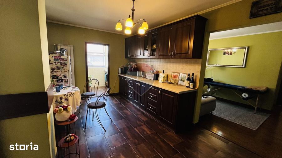 Apartament cu 3 camere în Dragoș Vodă