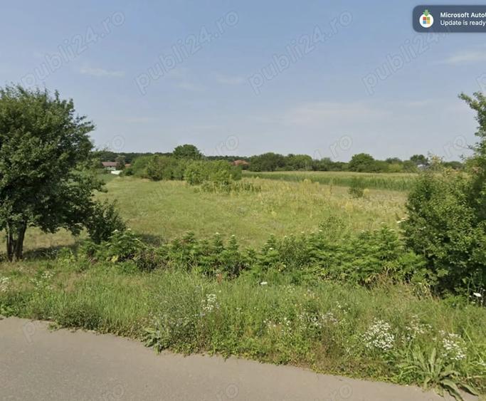 Teren de 2500 mp, în Șanțu-Florești
