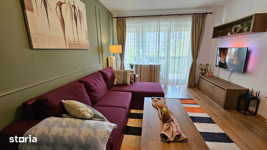 Apartament cu 2 camere decomandat în Tractorul