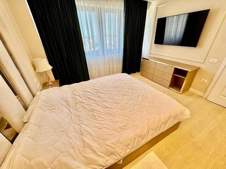 Apartament cu 2 camere decomandat în Tomis Plus