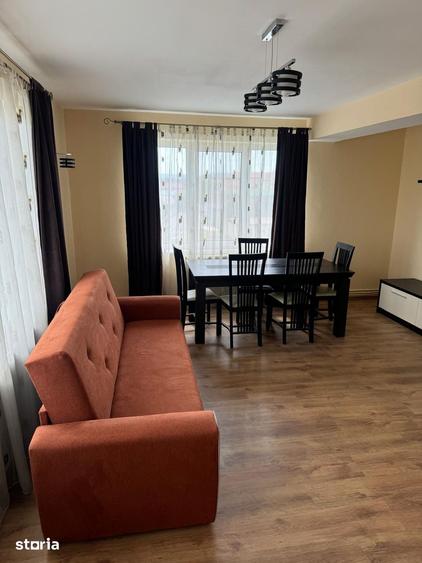 Apartament cu 4 camere în Central