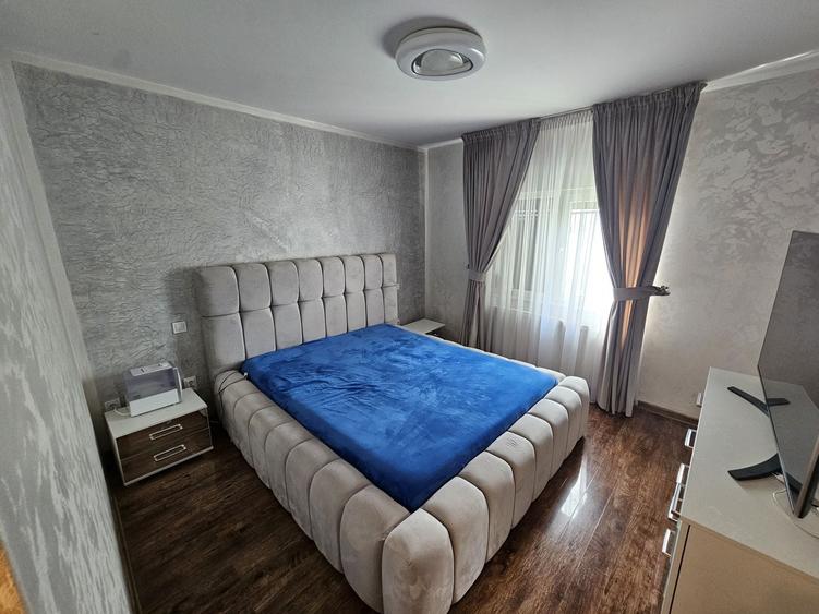 Apartament cu 2 camere decomandat în Buzaului