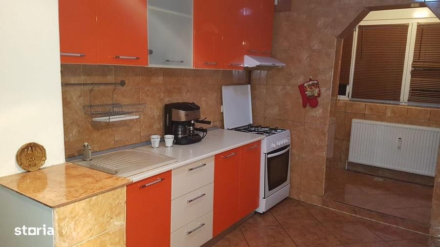 2 camere / 1982/ 12 min Metrou/ Centrala proprie - 5