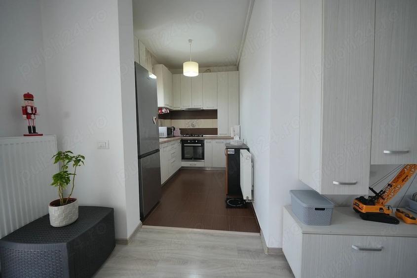 Apartament cu 3 camere decomandat, mobilat în Braytim