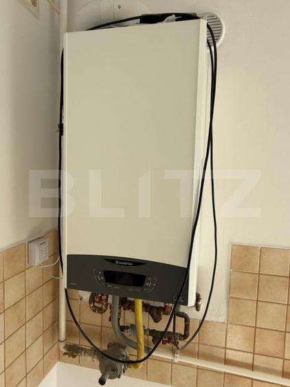 Apartament cu 3 camere decomandat în Avantgarden
