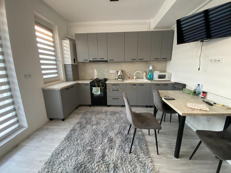 Apartament cu 2 camere decomandat, mobilat în Sud