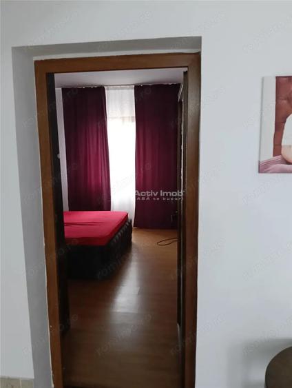 Casă cu 4 camere cu Teren 400 Mp în Central