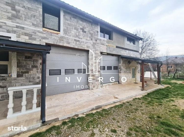 Casă cu 5 camere decomandat cu Teren 1000 Mp în Florești