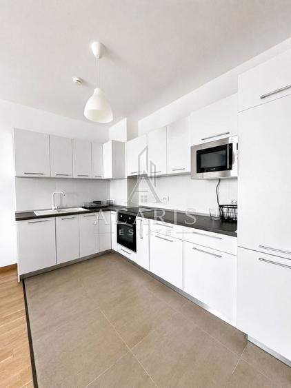 Apartament cu 2 camere semidecomandat, mobilat în Take Ionescu