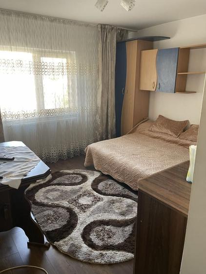 Apartament cu 2 camere decomandat în Mofleni