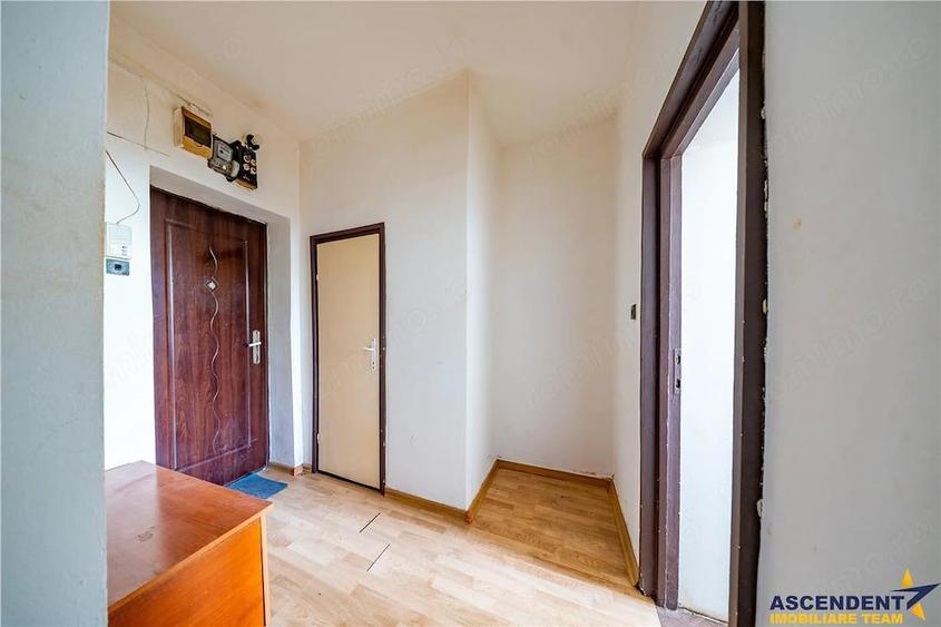 Garsonieră decomandată în Simeria
