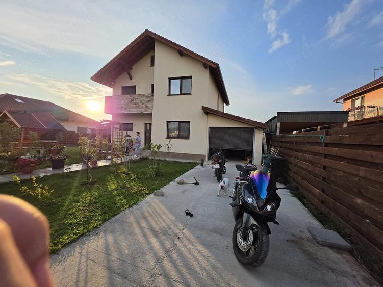 Casă cu Teren 500 Mp în Central
