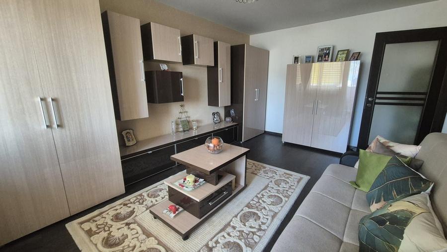 Apartament cu 2 camere decomandat în Gării
