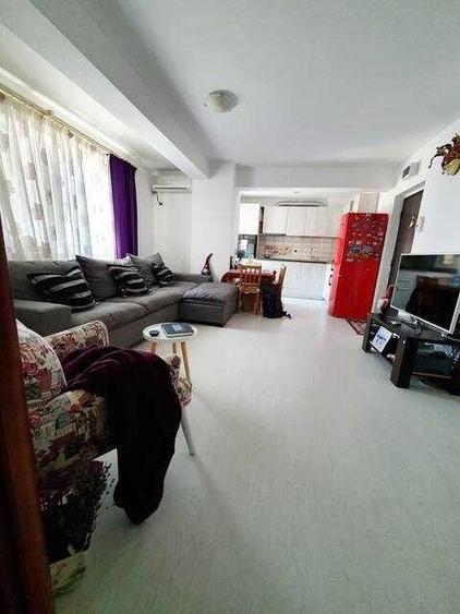 Apartament cu 2 camere semidecomandat în Central