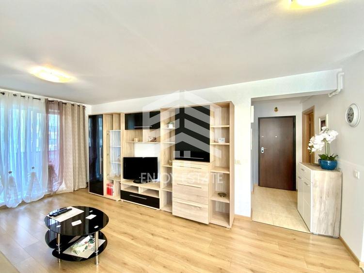 Apartament cu 2 camere decomandat, mobilat în Tractorul