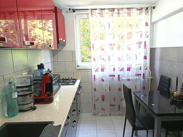 Apartament 3 camere de inchiriat, mobiliat si utilat modern, Titan - 6