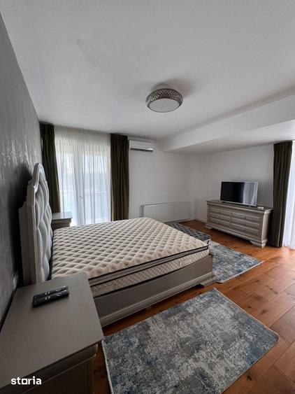 Apartament cu 4 camere, mobilat în Băneasa
